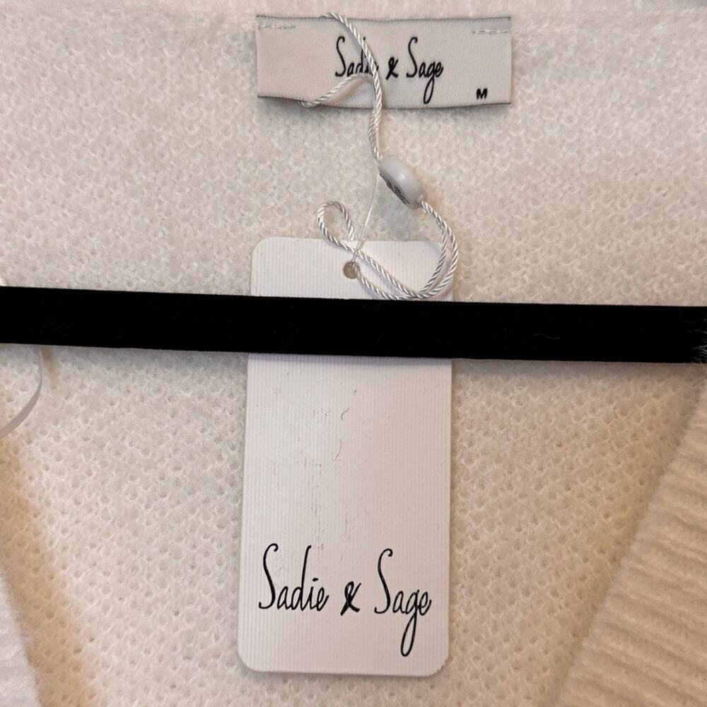 Sadie & Sage Cropped Cardigan Sweater - Picture 2 of 3